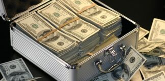 Ile zarabia automatyk w Norwegii?