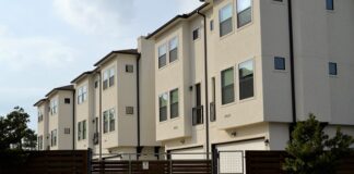 Jak pokazać średnią na wykresie?